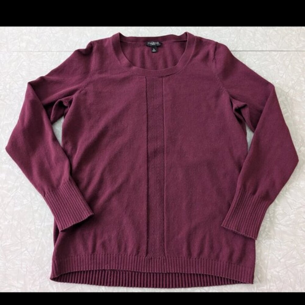 Talbots Small Petite Lightweight Dark Red Knit Sweater Center Stripe‎ Detail